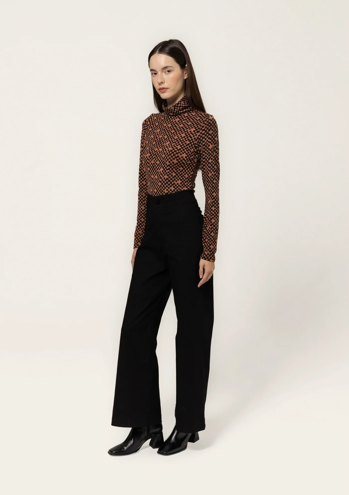 Bel_Kazan_Raya_Top_Clay_Checkers_3.webp