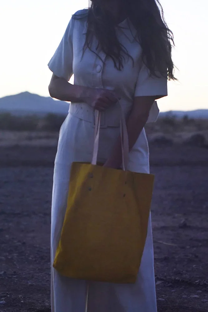 Branco_Lisboa_Suede_Tote_Bag_Yellow_3.webp