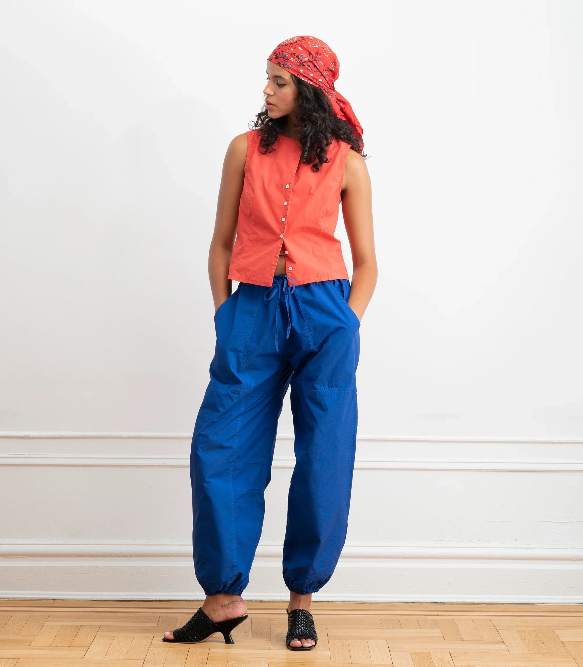 Loup_Nara_Parachute_Wide_Leg_Drawstring_Pants_Blueberry_Blue_9.webp