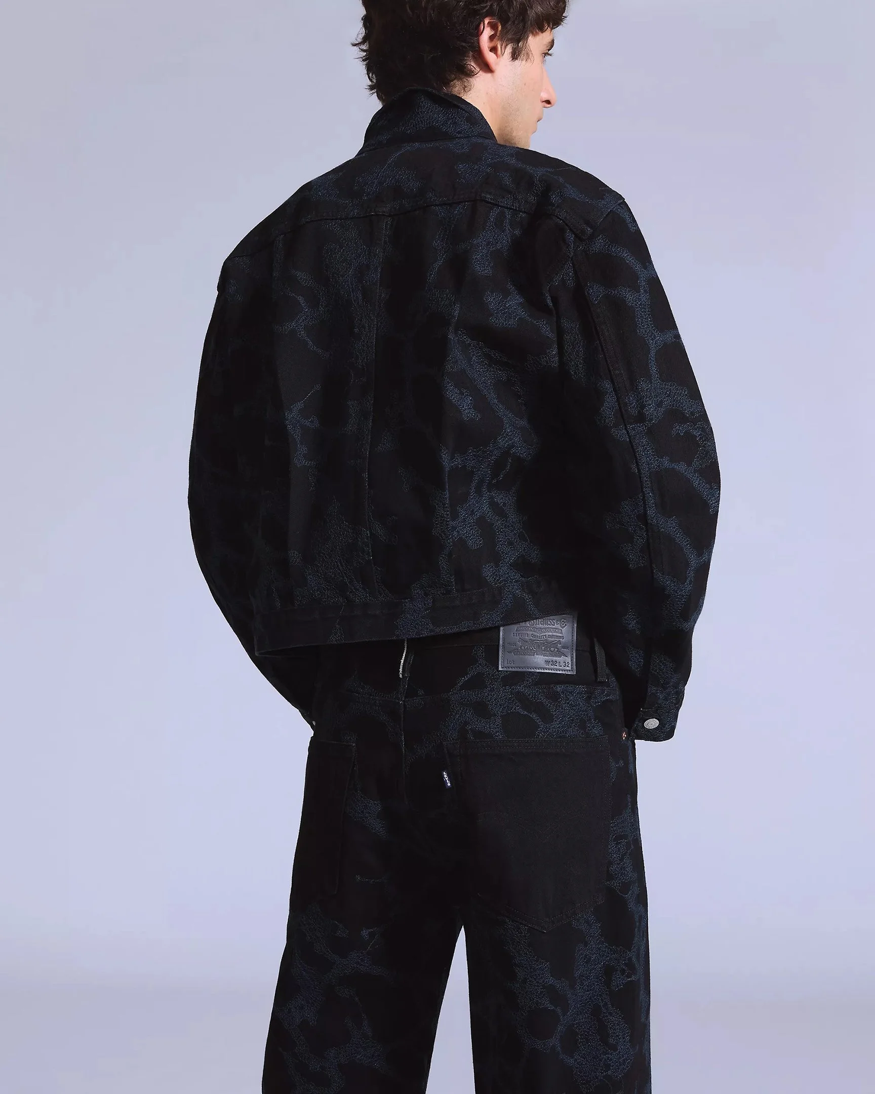 001LN0003-Levi's_Blue_Tab_Marker_Loose_Hitch_Selvedge_Japan_Japanese_3.jpg