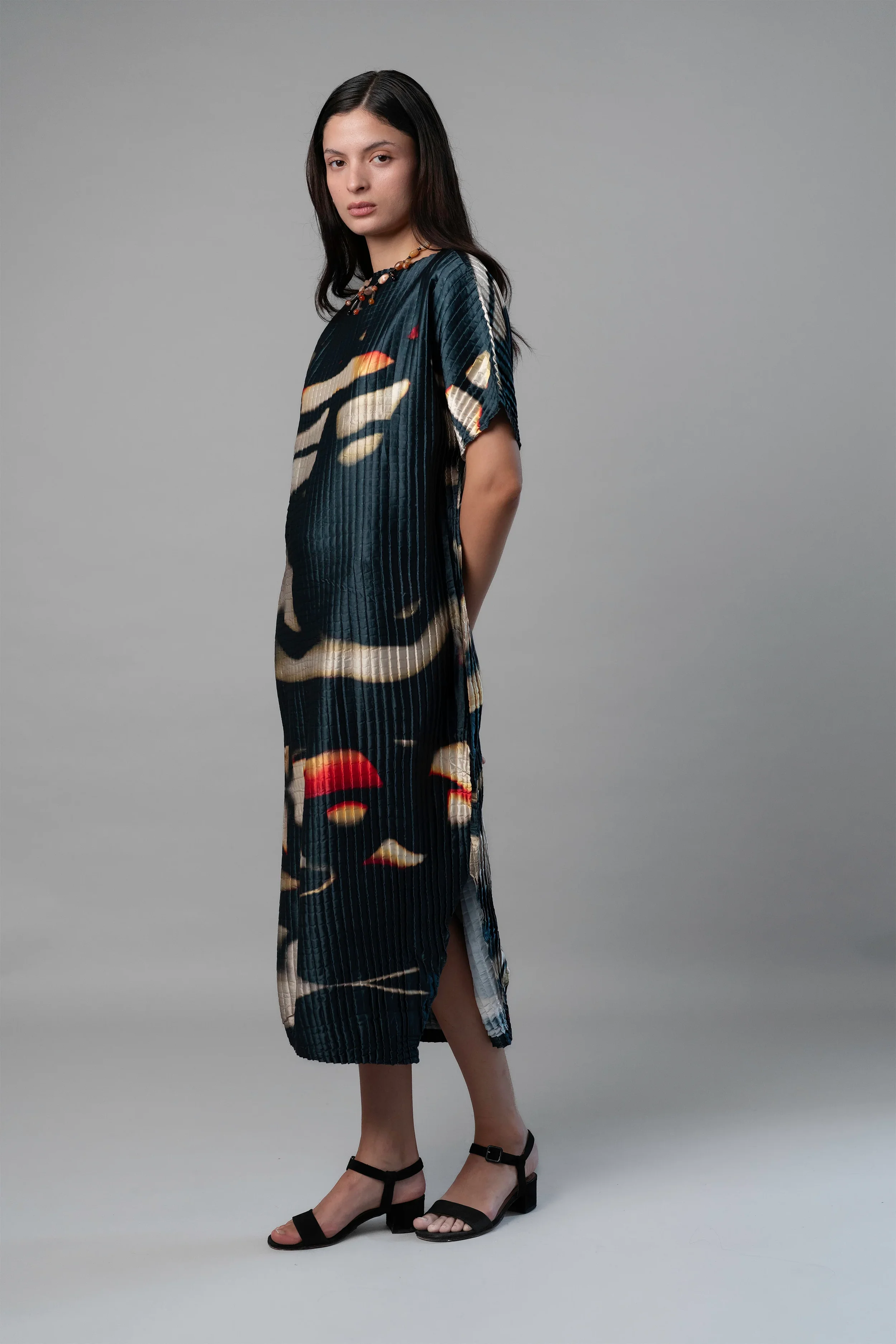 Nin_Studio_Orb_Tunic_Dress_Siblio_Print_2.webp