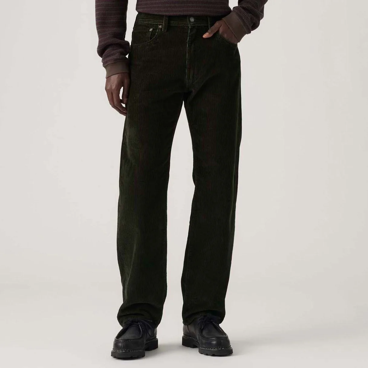 MB_000LO-0073_Levi's_555_Straight_Fit_Rosin_Cord_Corduroy_Forest_Green_5a.jpg