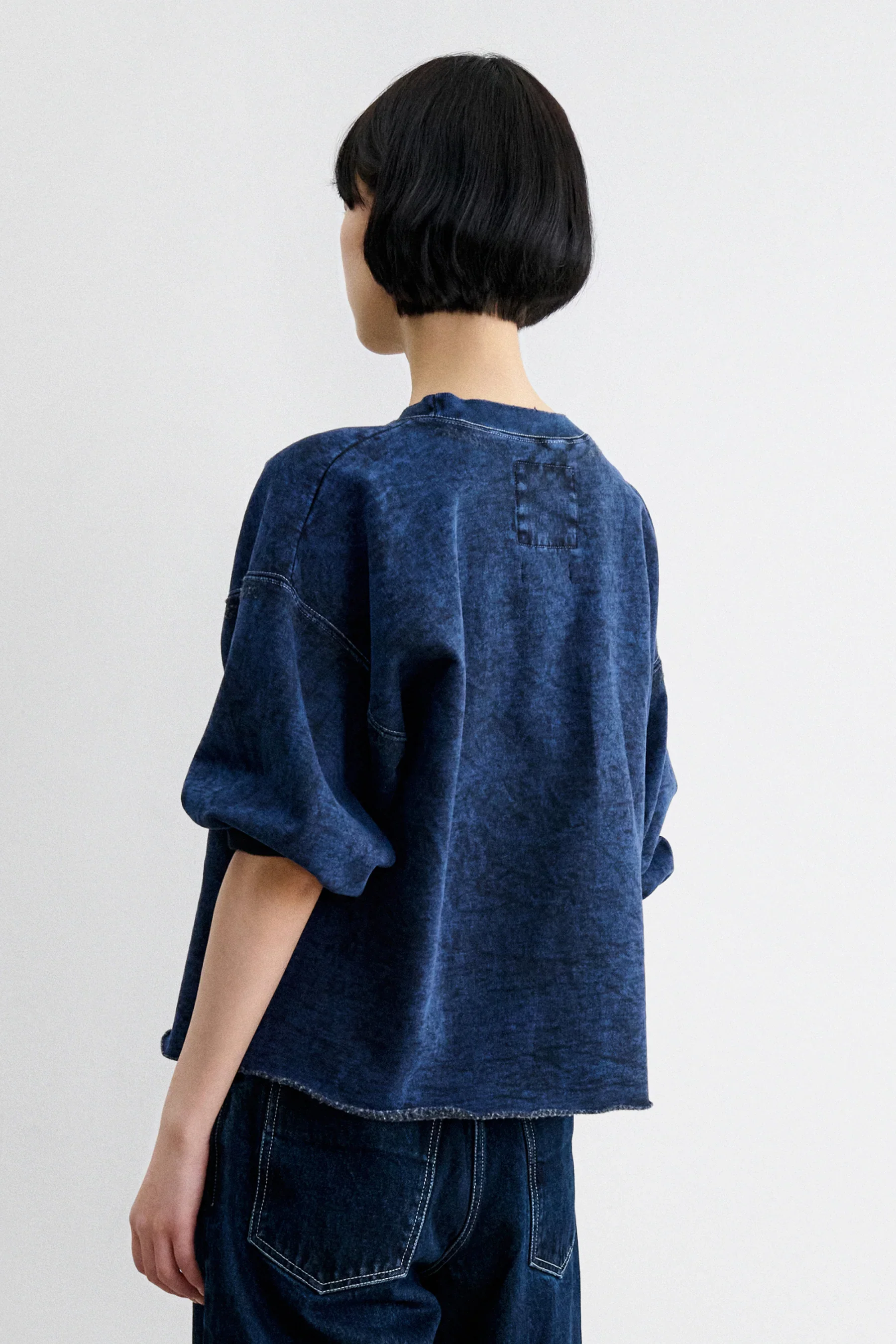 172C-376-J101A-Rachel_Comey_Fond_Sweatshirt_Indigo_Acid_Sweats_4.webp