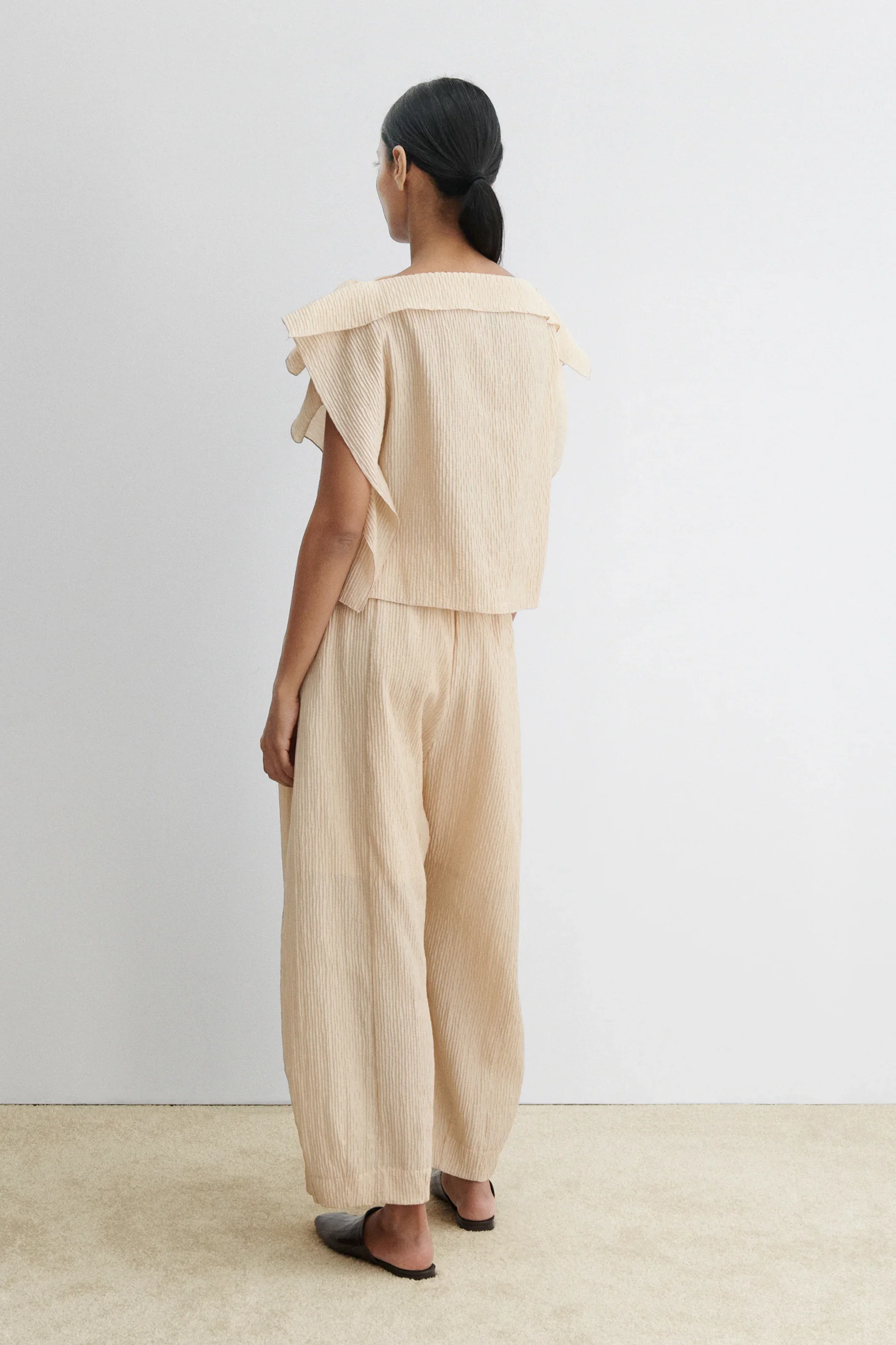 252W-343-S1853_Rachel_Comey_Rivera_Top_Blouse_Light_Peach_Tencel_4.webp