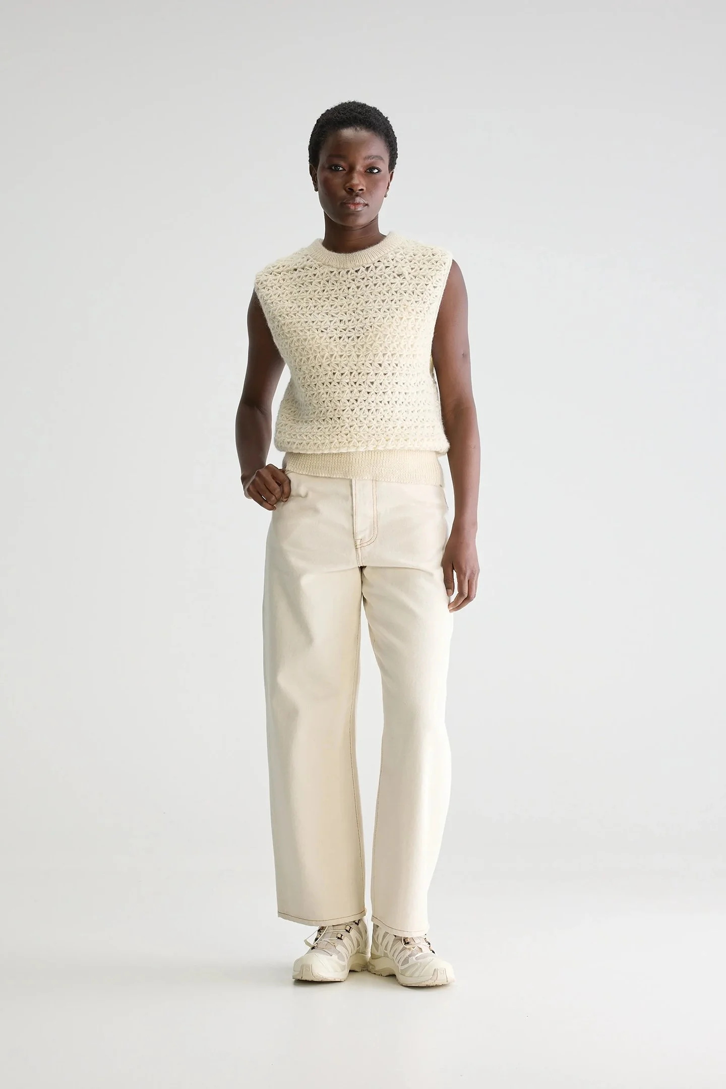Bellerose_Moony_Crochet_Tank_Top_Tofu_Cream_Ivory_3.jpg