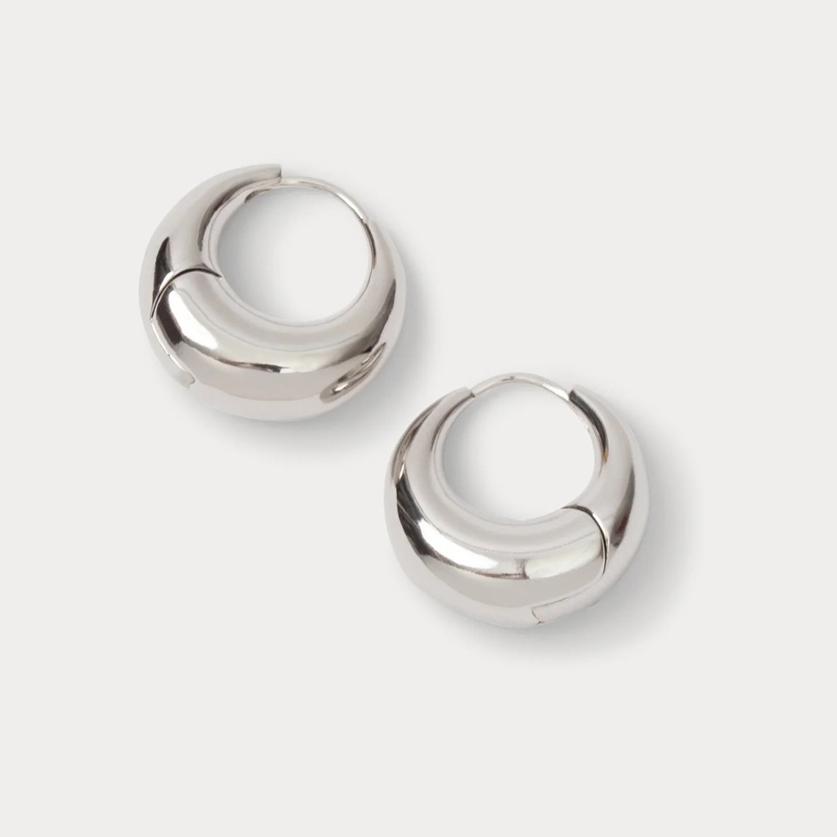 24-1_224W-216-SSV10_Rachel_Comey_Alpha_Hoops_Earrings_Silver_1a.jpg