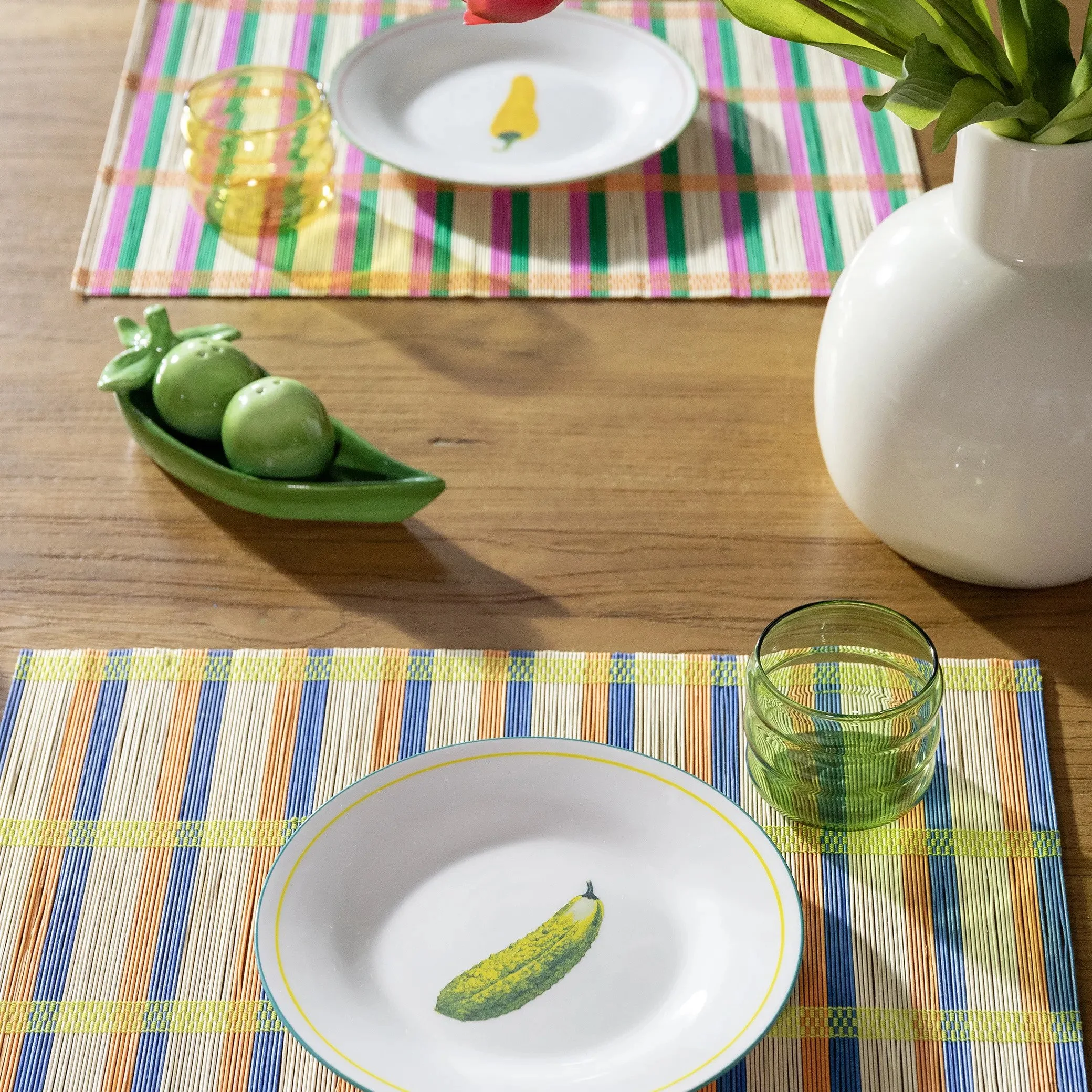 &Klevering_Plate_Set_Vegetables_Cabbage_Lettuce_Chili_Pepper_Pickle_Cucumber_2.jpg