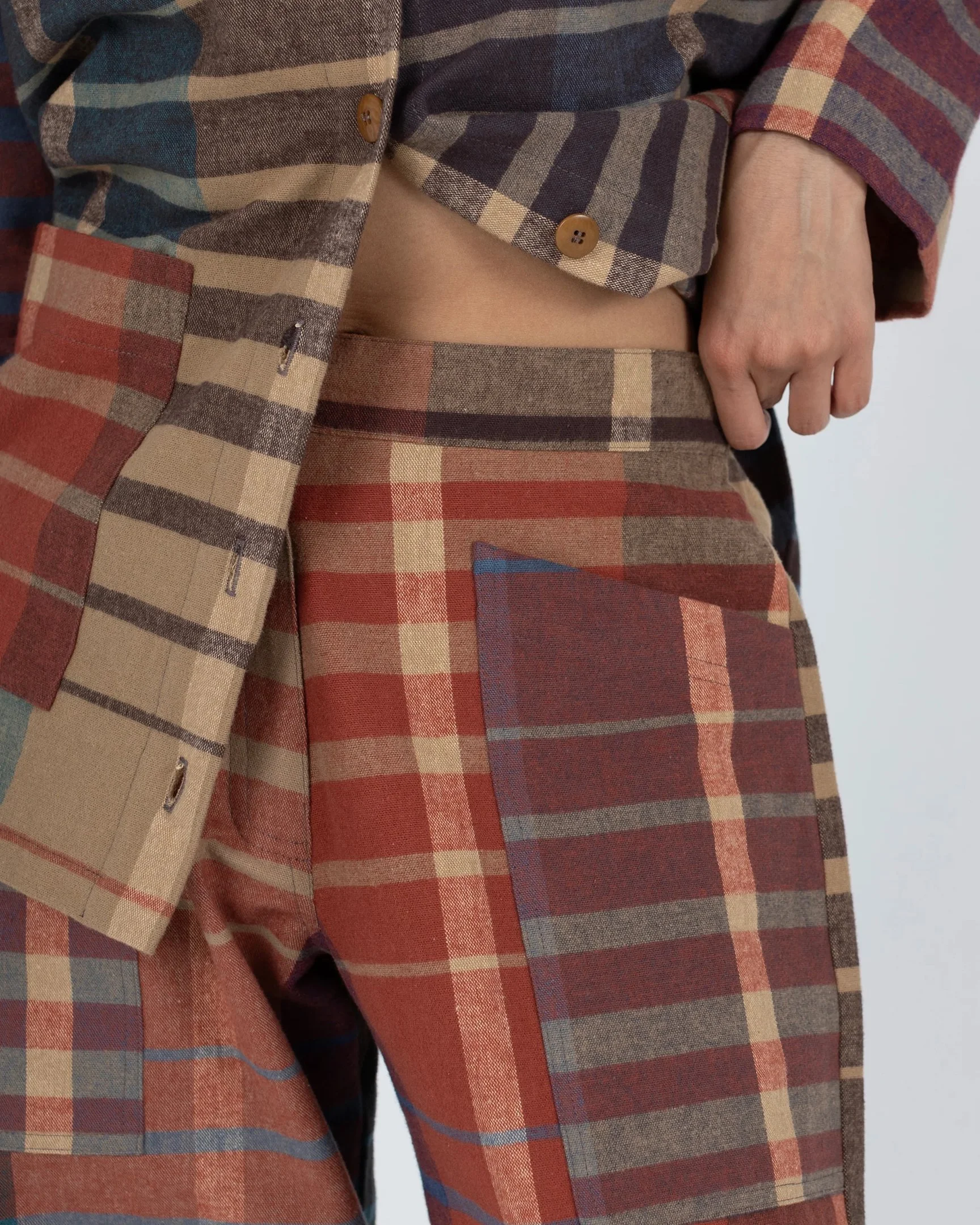 Samet_Chibi_Pant_Rad_Plaid_Ilana_Kohn_3.jpg