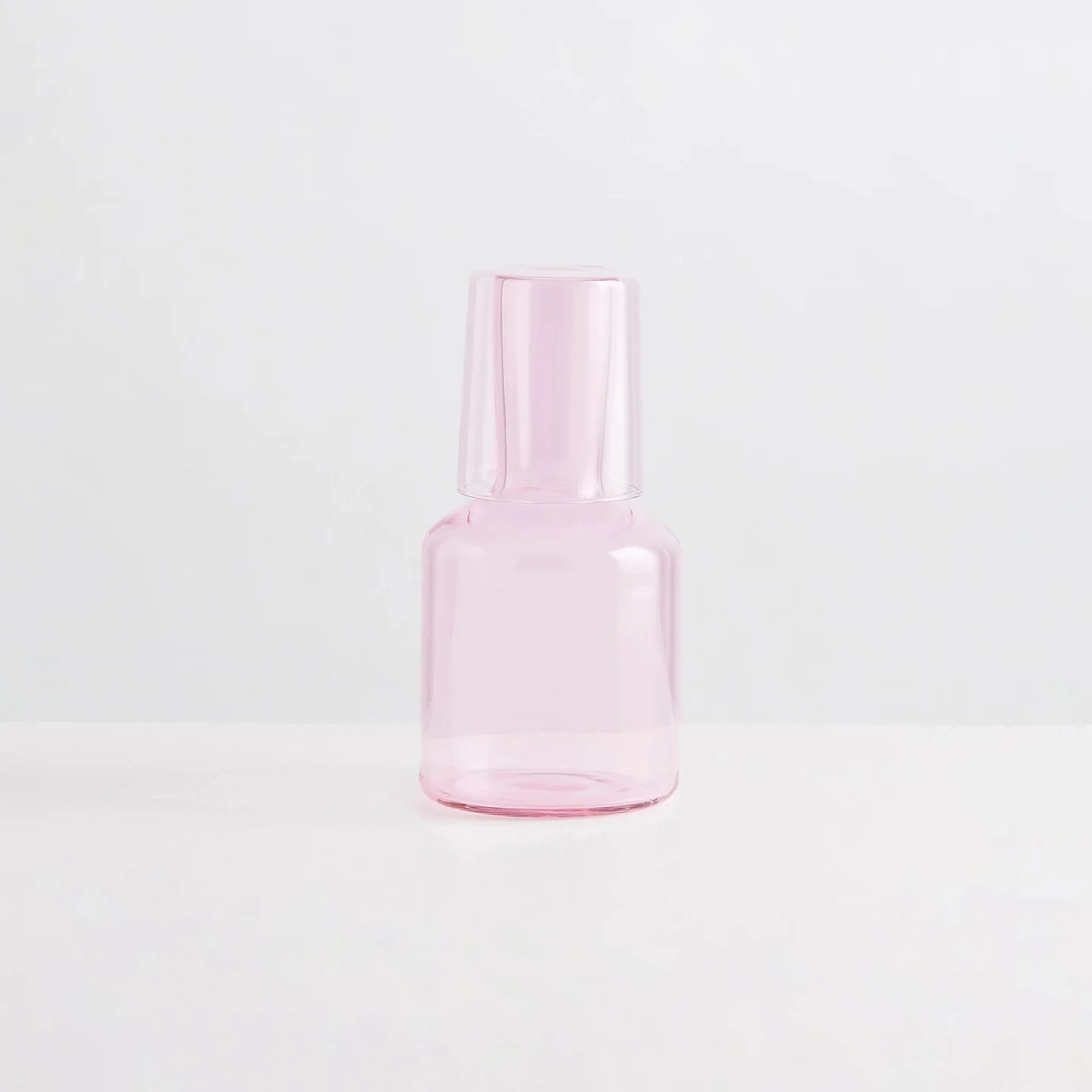Maison_Balzac_Jai_Soif_Carafe_Glass_Gobelet_Set_Pink_2.jpg