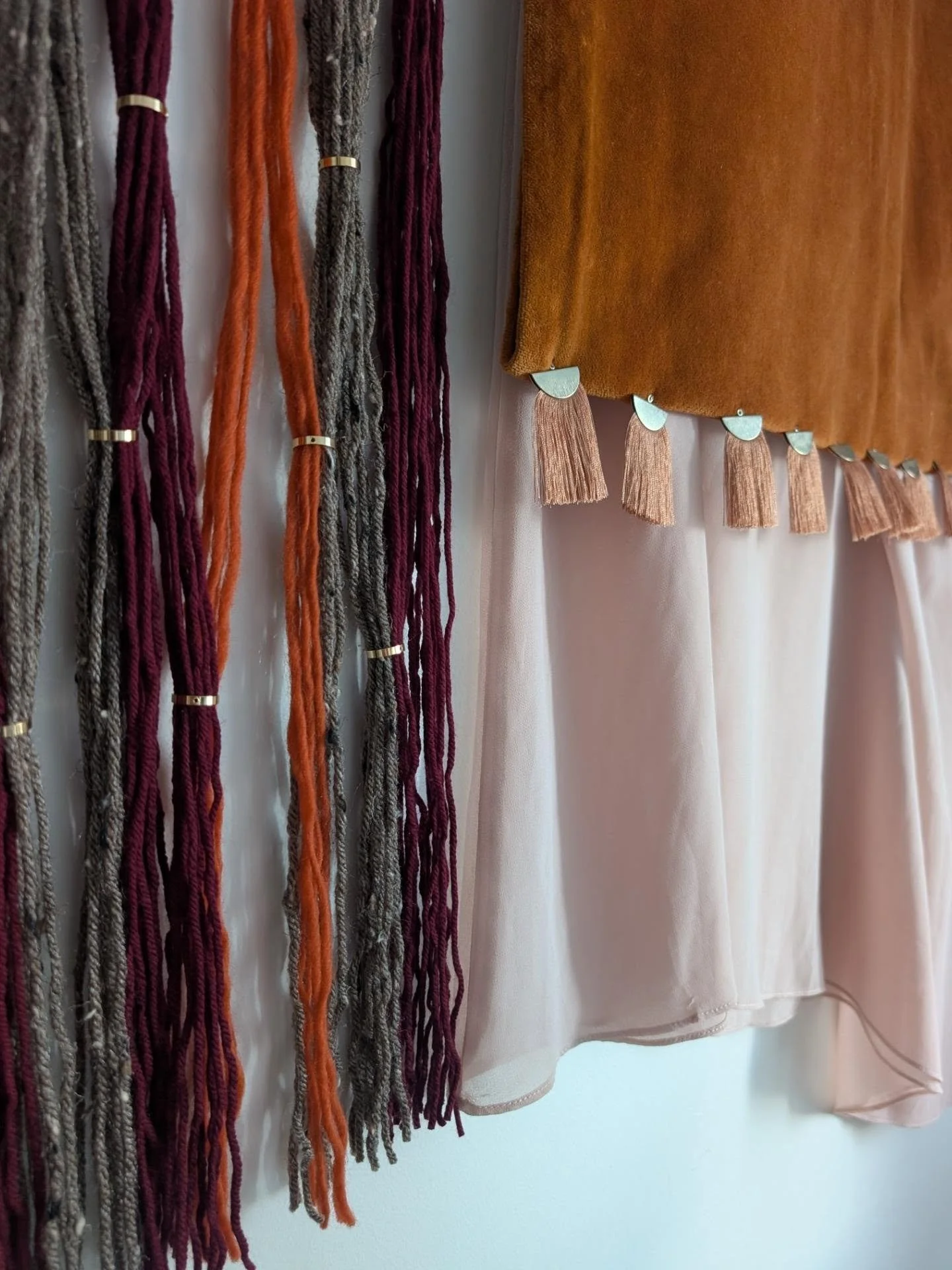 Some recent studio bits and pieces.

Abstract Art | Textile Art | Natural Dye