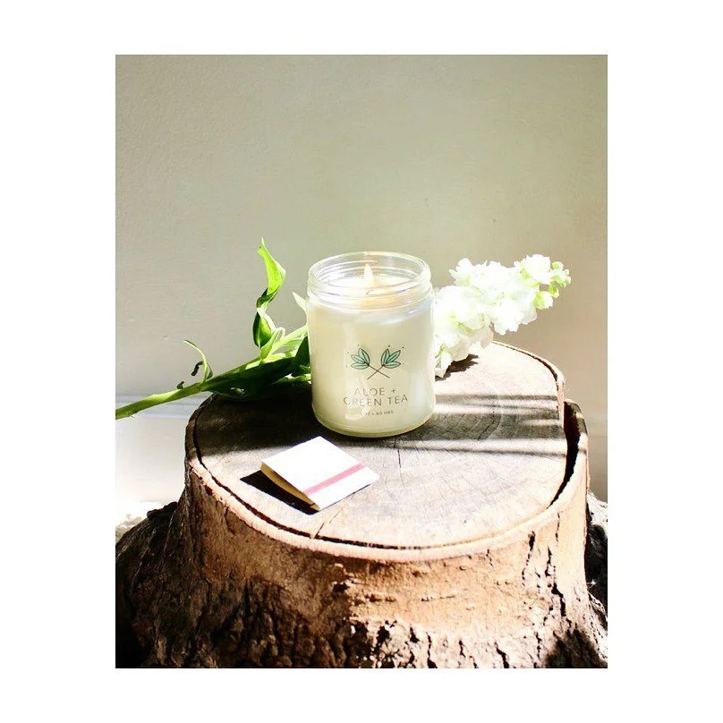 A bright spot on this rainy April day featuring our favorite scent for said rainy days, aloe + green tea. 🍵

Sweet and mellow, paired with our Grow On card in this month&rsquo;s Candle Club box. 📦 

Details and join the club at the link in our bio!