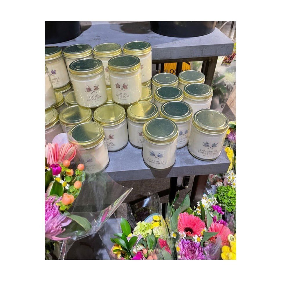 Just a reminder that our studio is closed this weekend but you can still find us all over the place, most notably in lots of DMV area @wholefoods! It&rsquo;s one of my favorite grocery stores and I love that our candles are hidden among the flowers, 