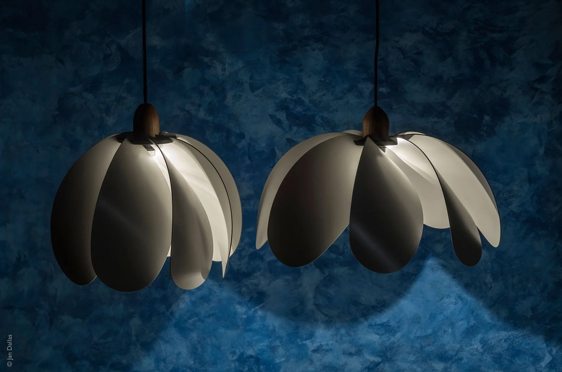 Propeller_and_Propeller_Droop_Pendant_Lights_Established_4.jpg