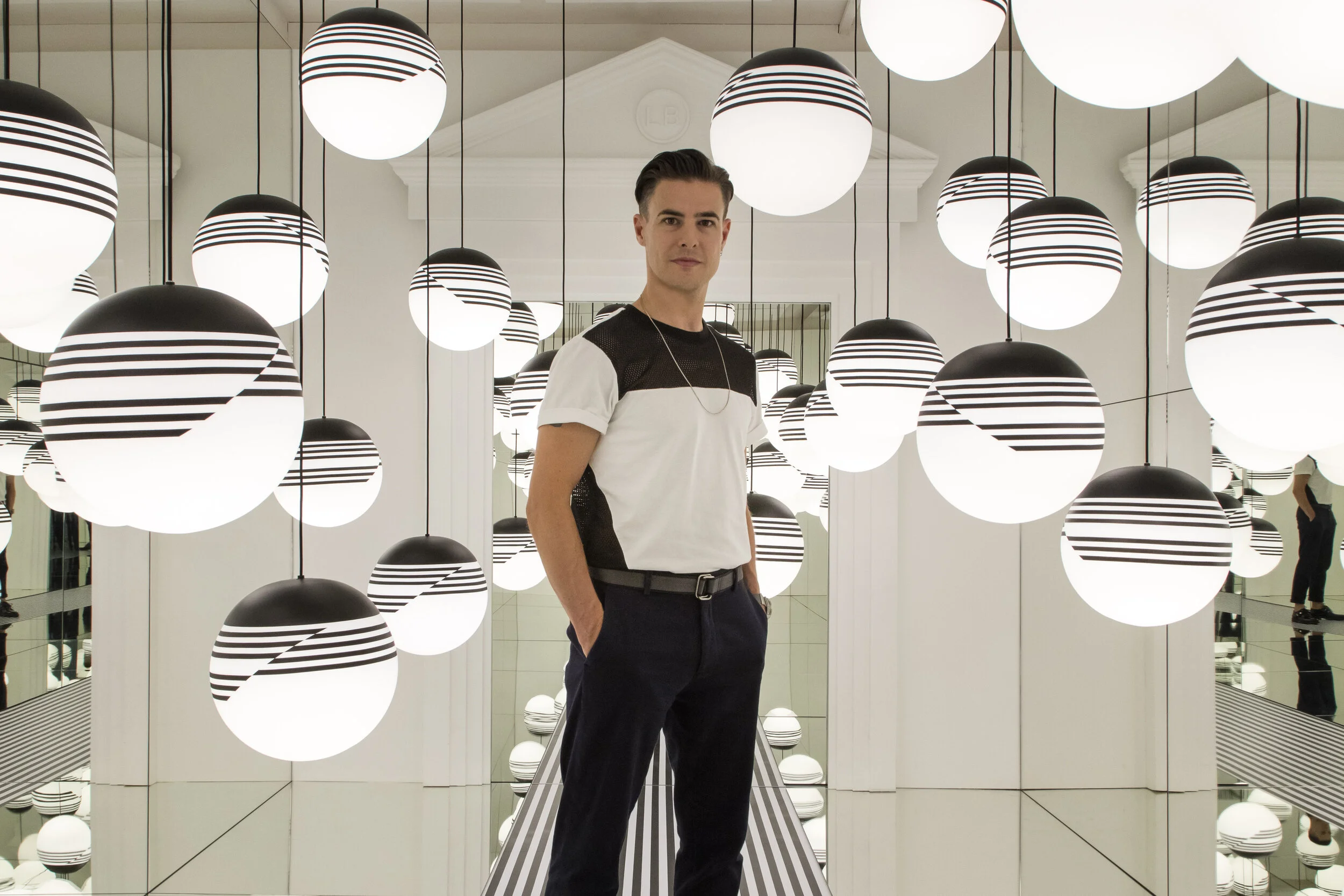 Lee Broom — L A M P