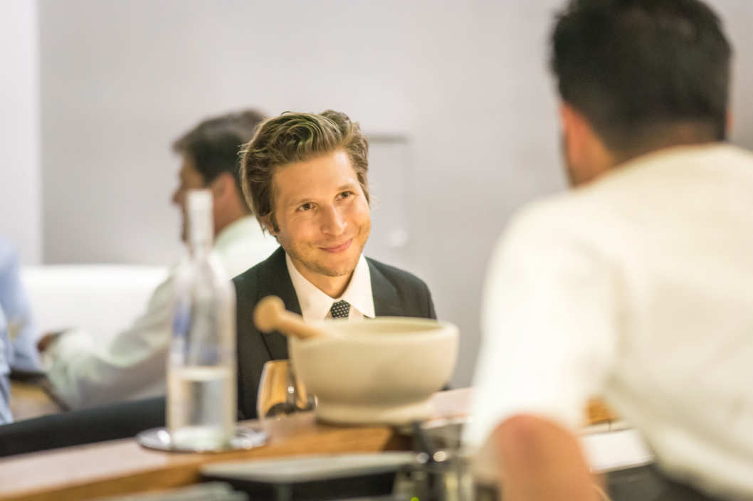Kessler, talking with George Mendes. Photo: Noah Fecks