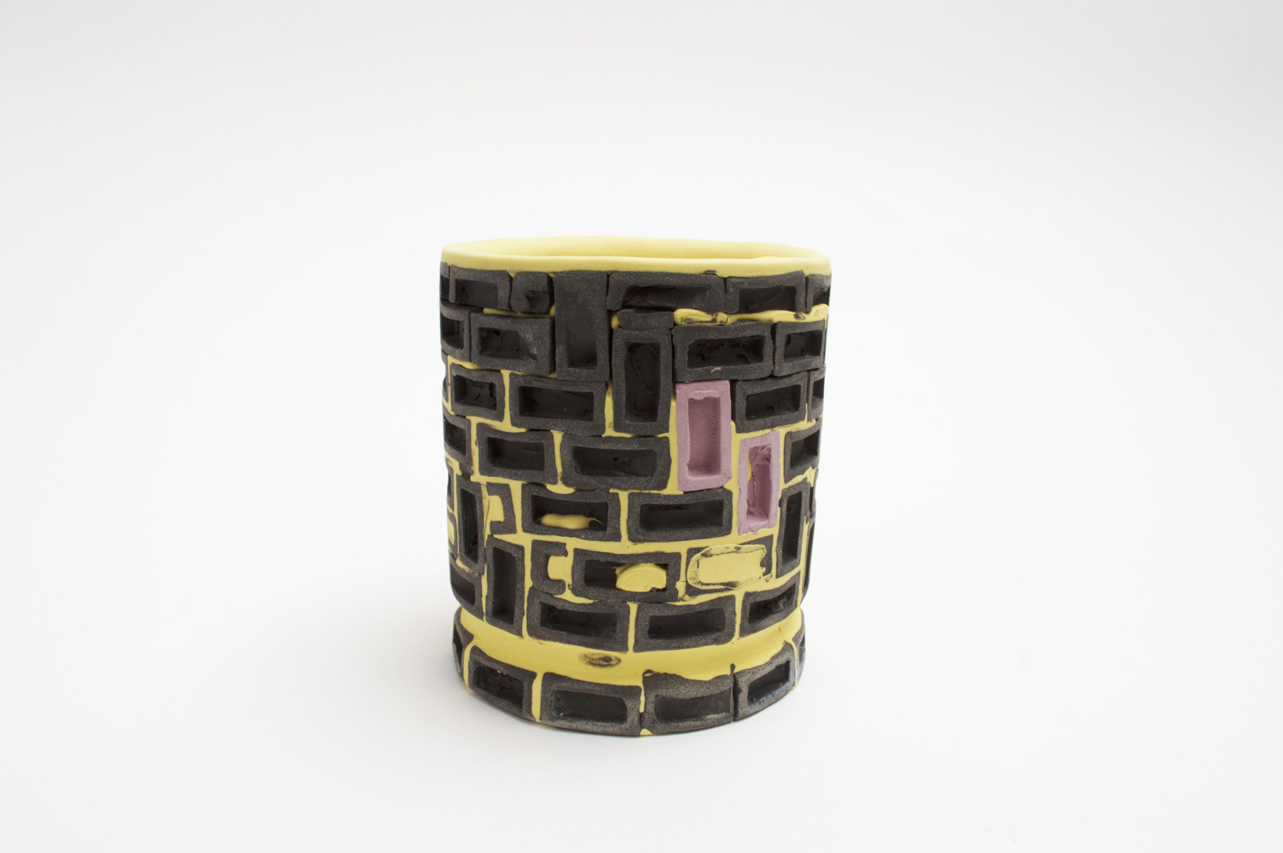 Mini-Brickware Cup (Black-Yellow-Purple)