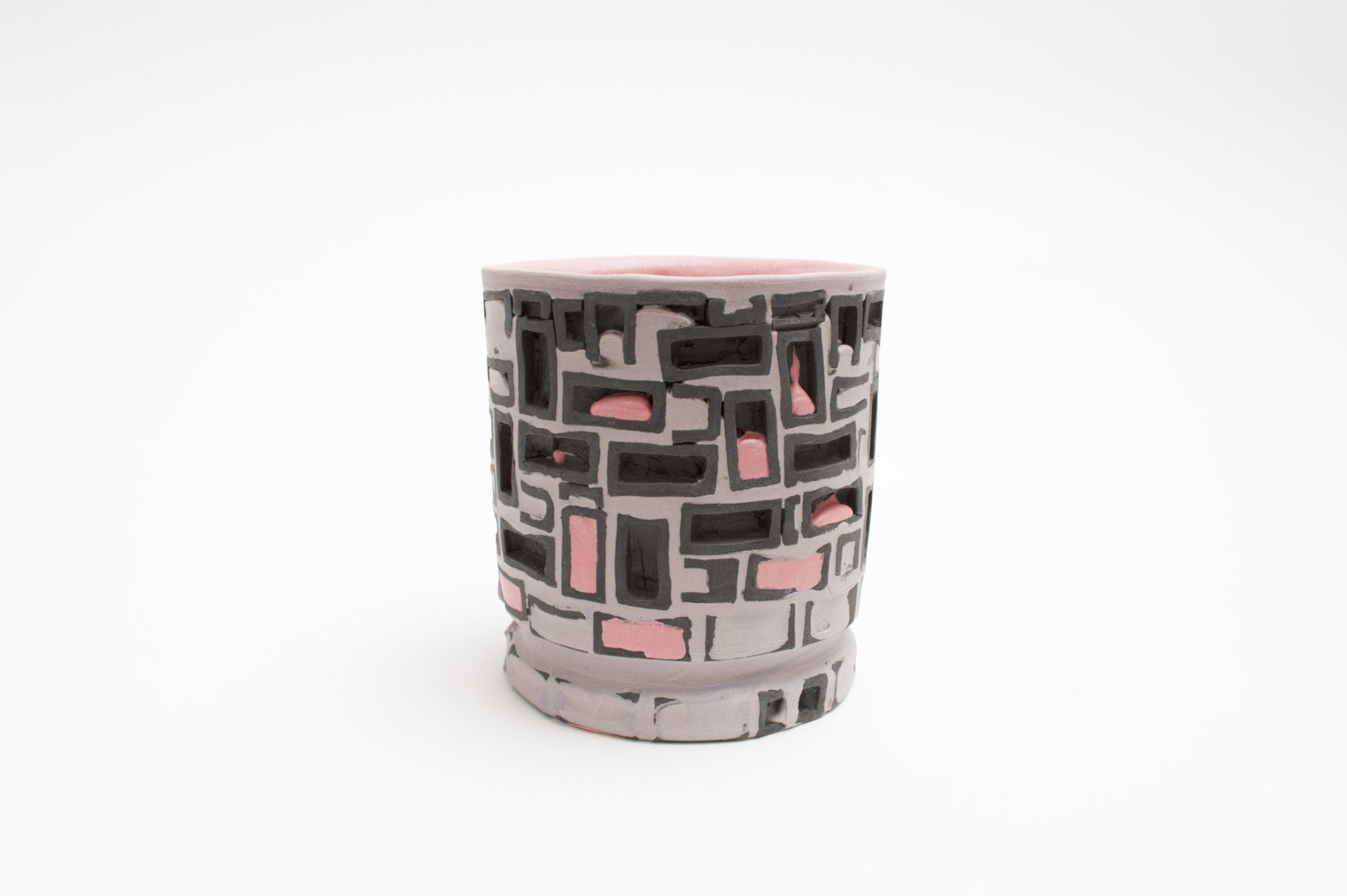 Mini-Brickware Cup (Black-Lavender-Pink)