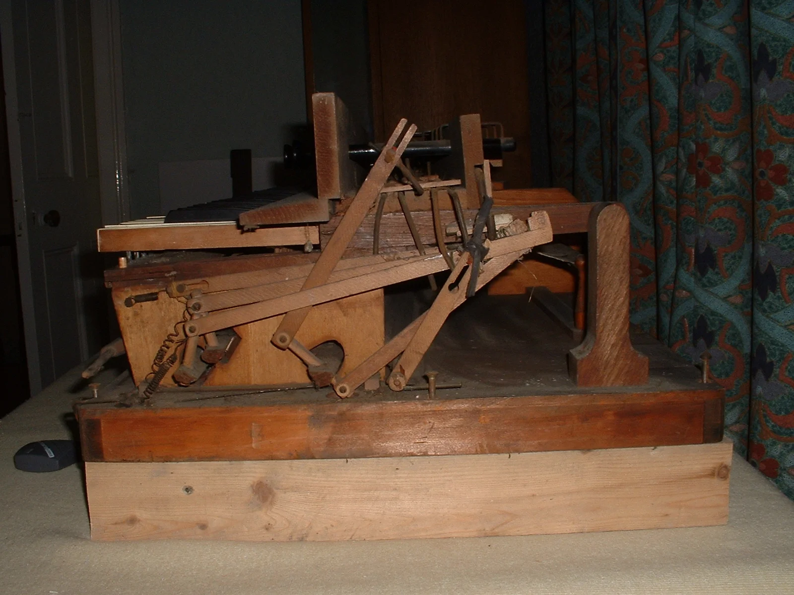 Right hand side of the upper action. Some springs were fitted by someone to compensate for weak mute springs