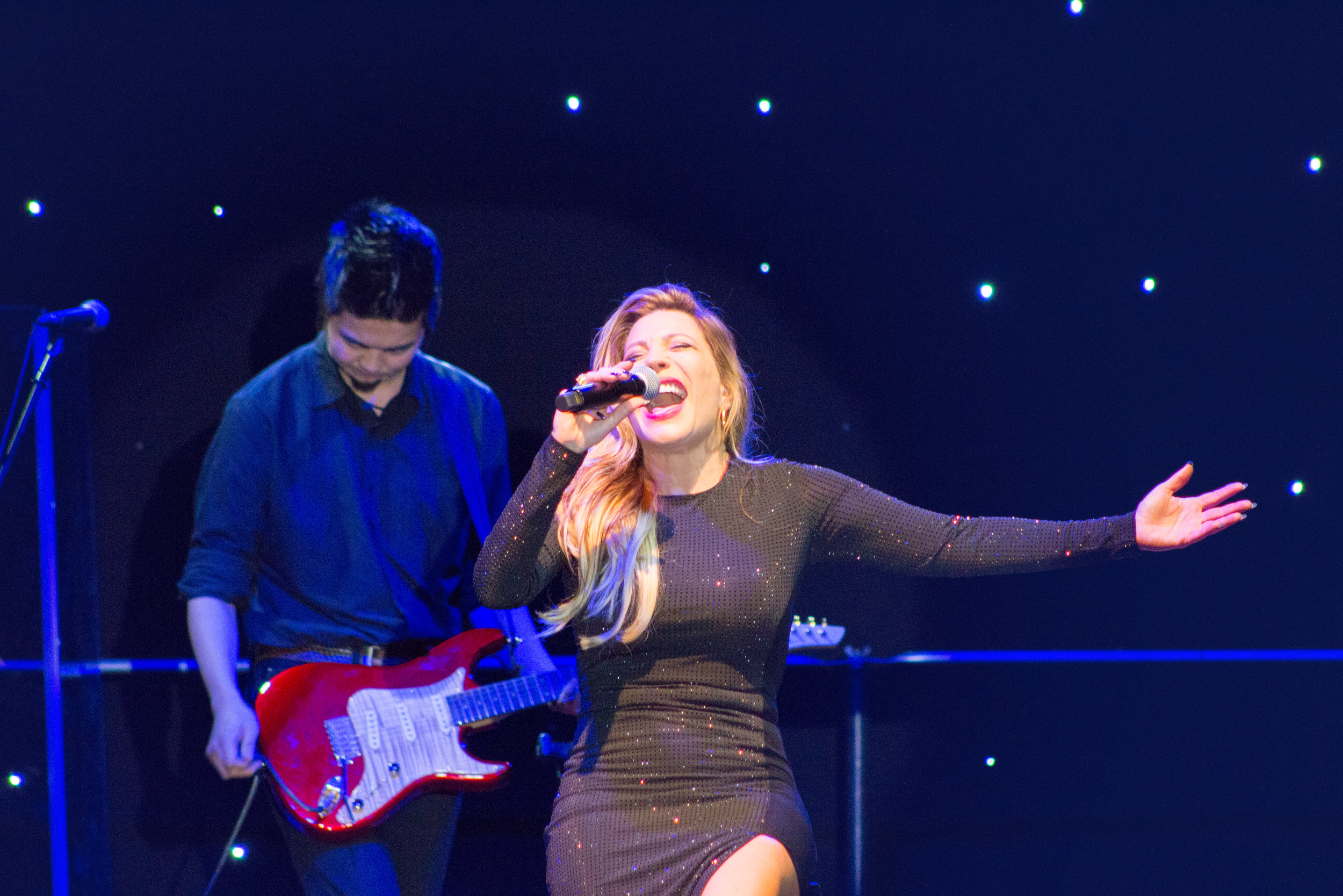  Tell It To My Heart: Valentine's Day Dinner featuring Taylor Dayne  Venue: The Queen Mary  Photography: Mathew Martinez  AV: DJE Sound &amp; Lighting  Over The Moon Package: Full Design &amp; Coordination 