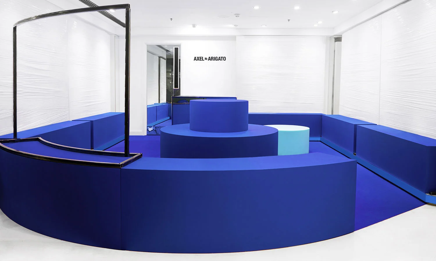 Axel Arigato Harvey Nichols
