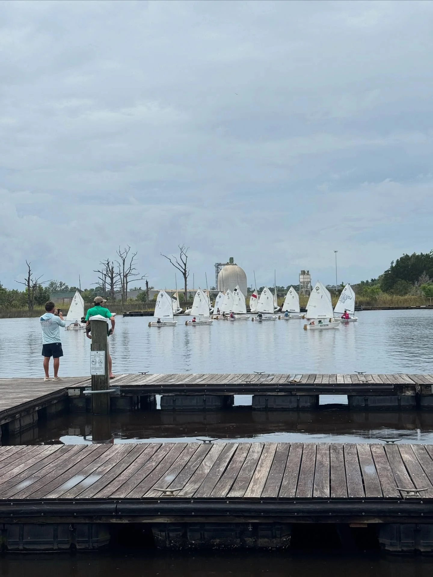 SCMM sailing camp in full sail.