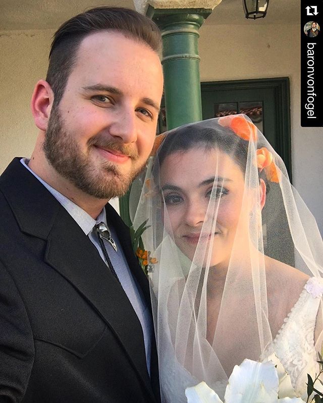 Congratulations to @baronvonfogel &amp; @fearsomebeast for tying the knot yesterday. 10 years of courtship lead up to a magical day surrounded by friends and family! ----
#Repost @baronvonfogel
・・・
Selfie with my beautiful bride!  Thank you to everyo