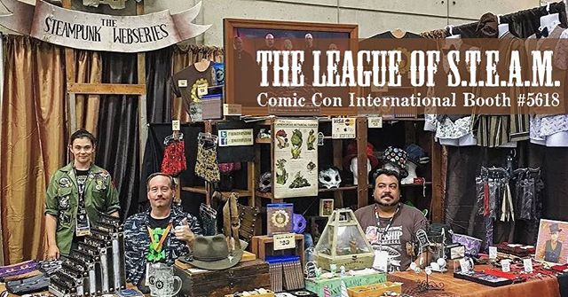 Ahh, memories. 
Come see us at booth #5618 July 20-23, 2017 and make some new memories with us!

#steampunk #comiccon #comicconinternational #comicconinternational2017 #BrianKesinger #Otto #Victoria #ottoandvictoria #teagirls  #theleagueofsteam #pin 