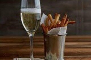We can't believe we're saying this, but today is NATIONAL FRENCH FRY DAY.  Like we needed an excuse.  Anyhoo, perfect Spirit Horse wine to pair it with? Our new Rogue Valley Sparkling BUBBLES.  The acidity and bubbles are the perfect balance to the s