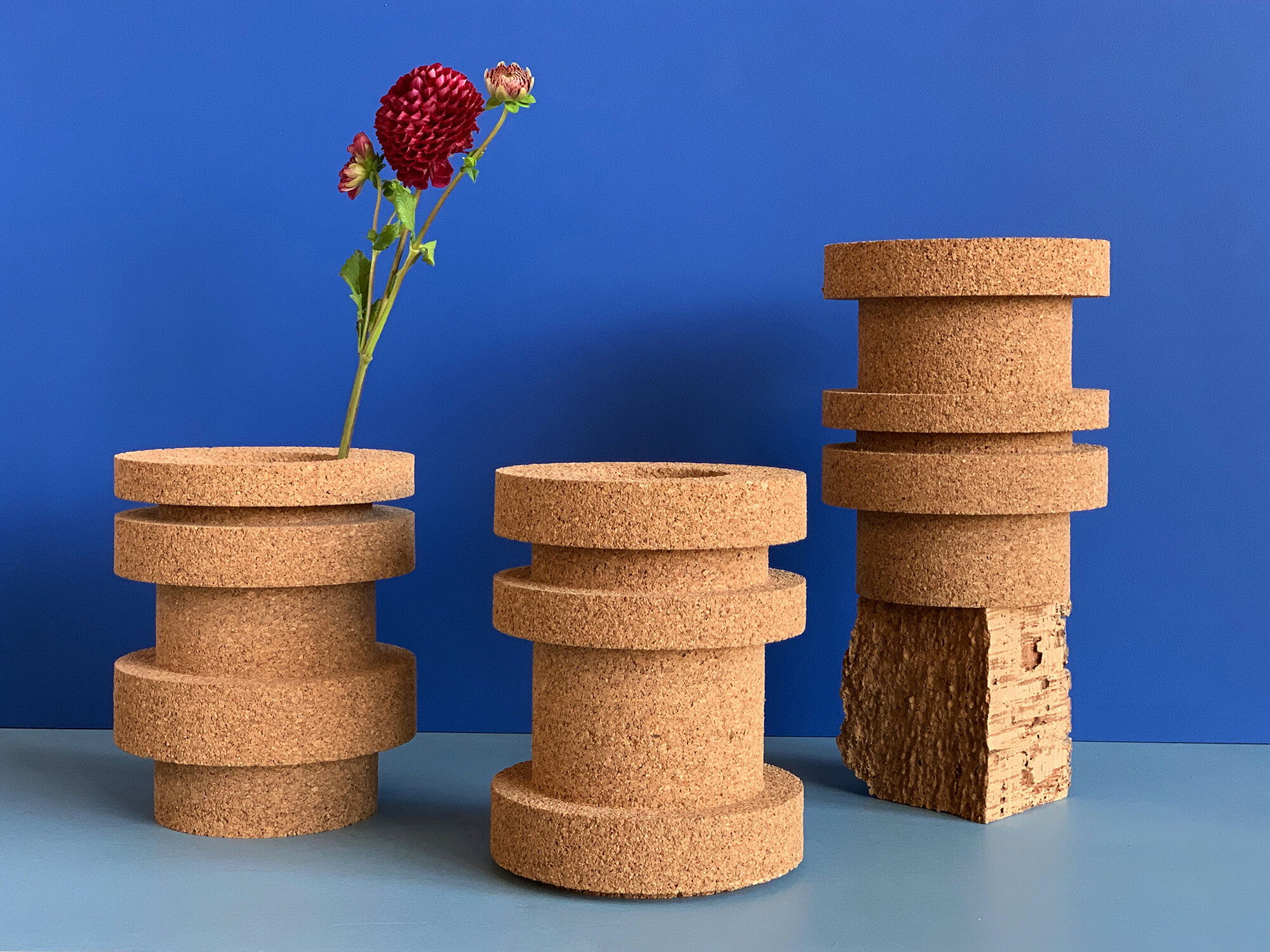 Totem_Vase_trio copy - Daniel Michalik.jpeg