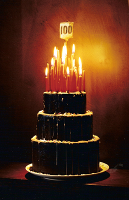 candle-birthday cake 100.jpg
