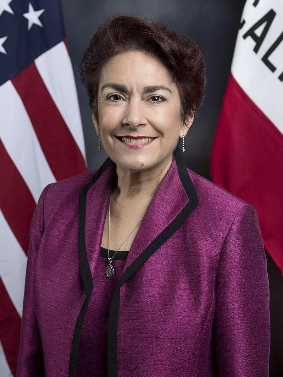 AnnaCaballero.jpg