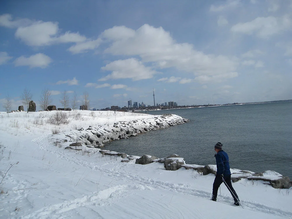 ON - Toronto Waterfront Trail snow skiing