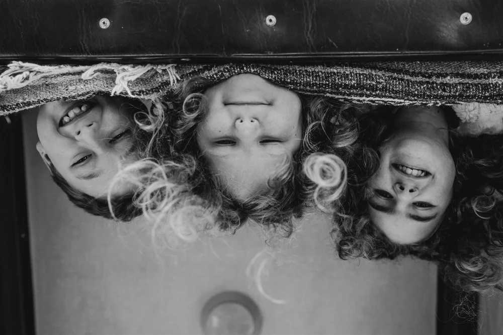 Lola-Izzy-_DSC3180-Copy 1_websize.jpg