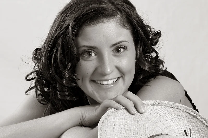 JEN159-HC-BW1.jpg