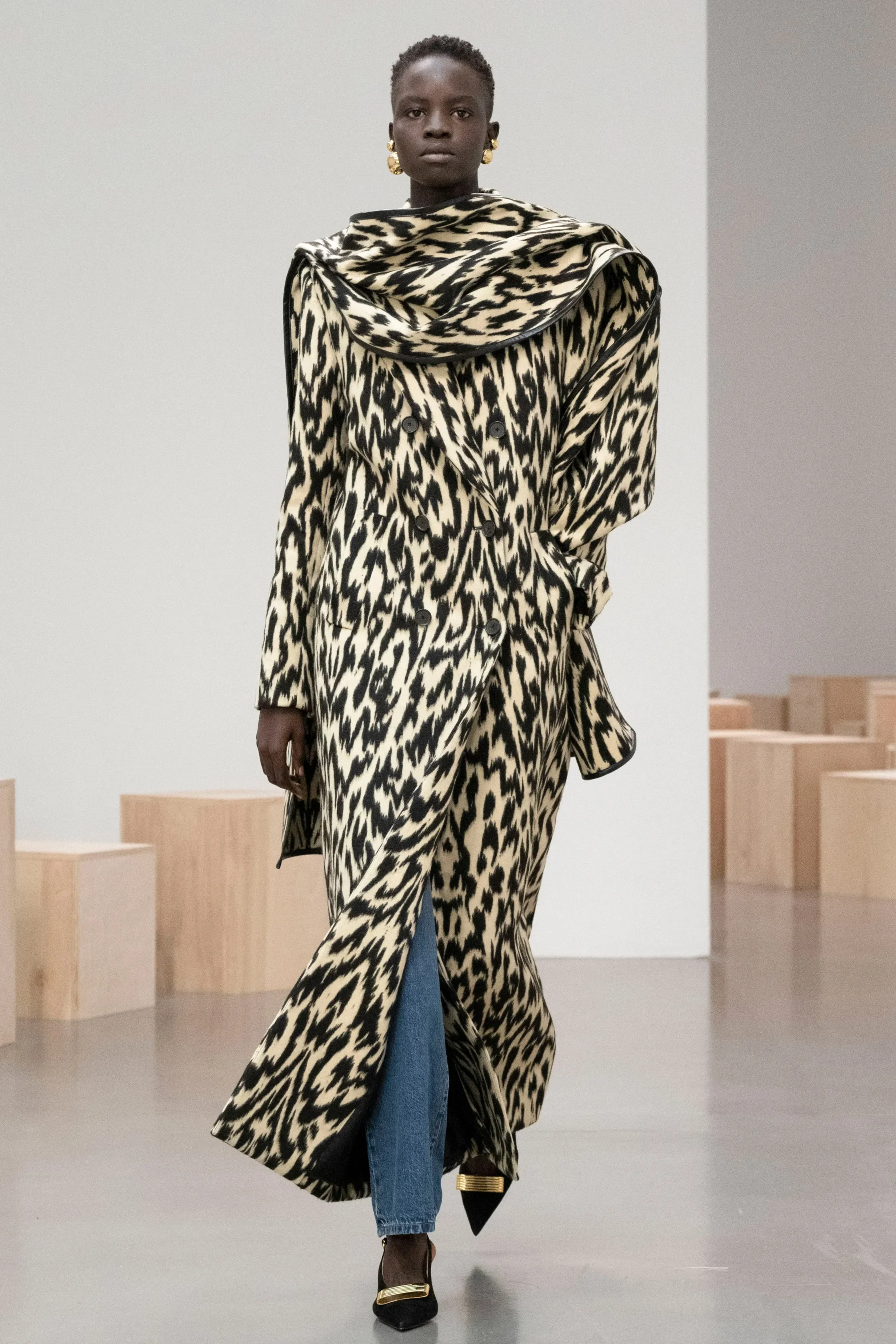 00032-brandon-maxwell-fall-2025-ready-to-wear-credit-monica-feudi-brand.jpg.webp