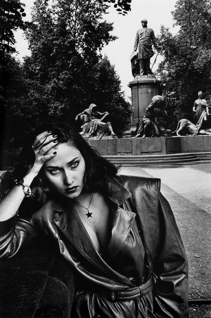 Caviar20_Helmut-Newton-Young-Woman-and-Bismark-Monument-Berlin-1979_large_3c5fc41d-25b0-4c4e-a4f5-2b08ab65a7ab_800x.jpg