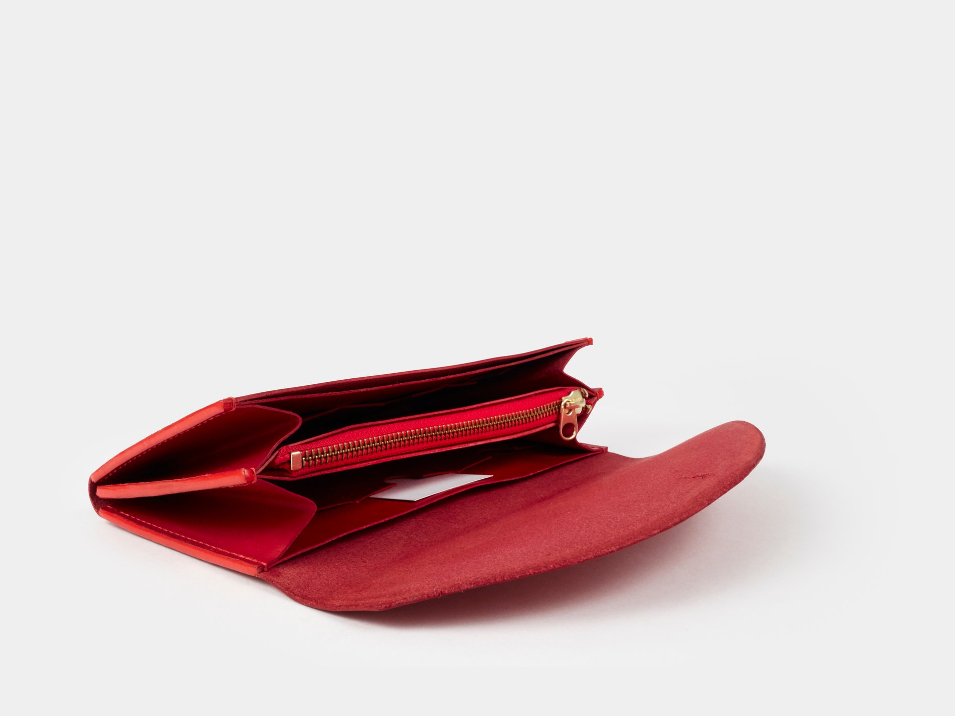 Round_Full_Wallet-Red-Open.jpg
