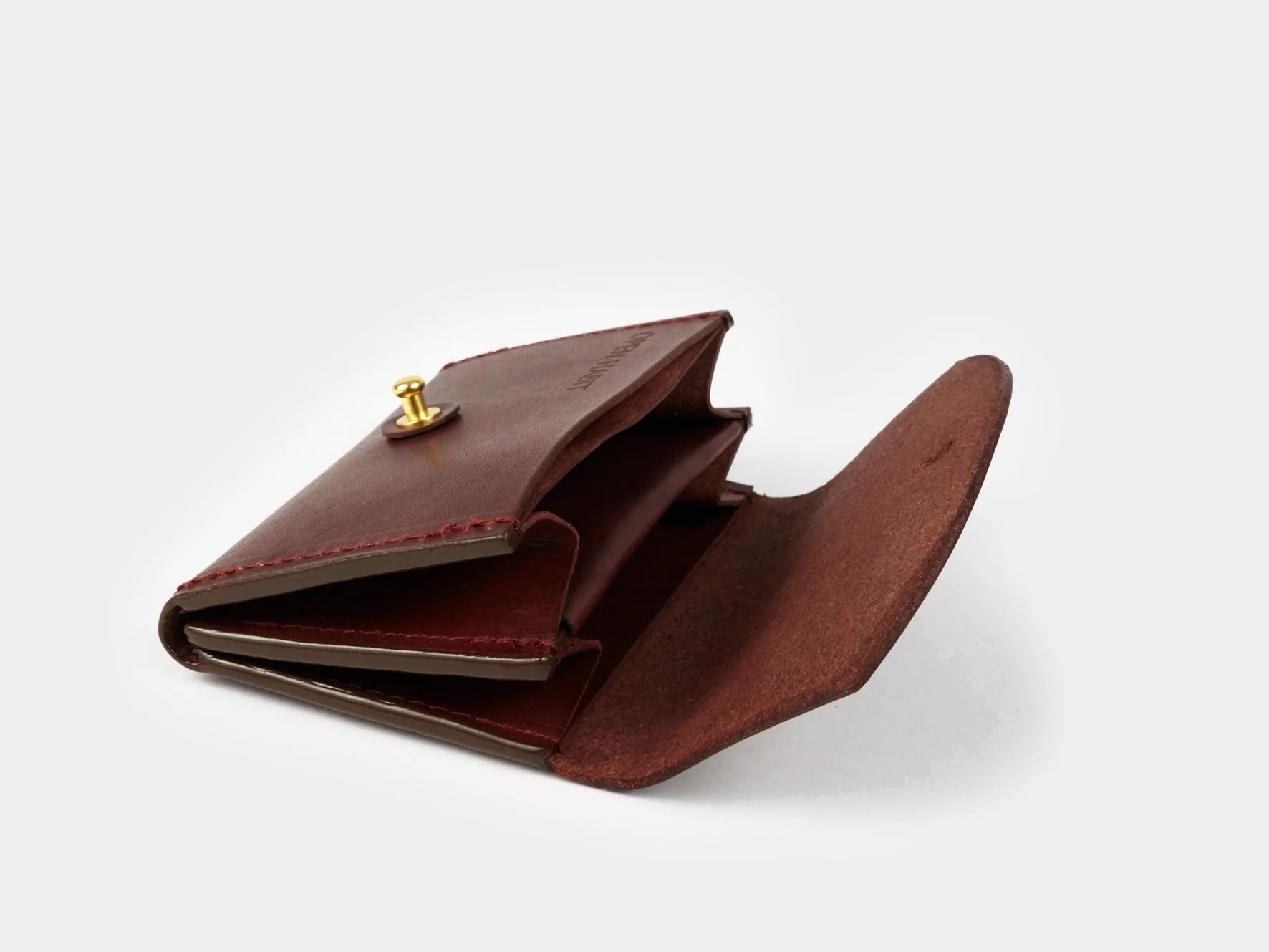 Round_Half_Wallet-Mahogany-Open.jpg