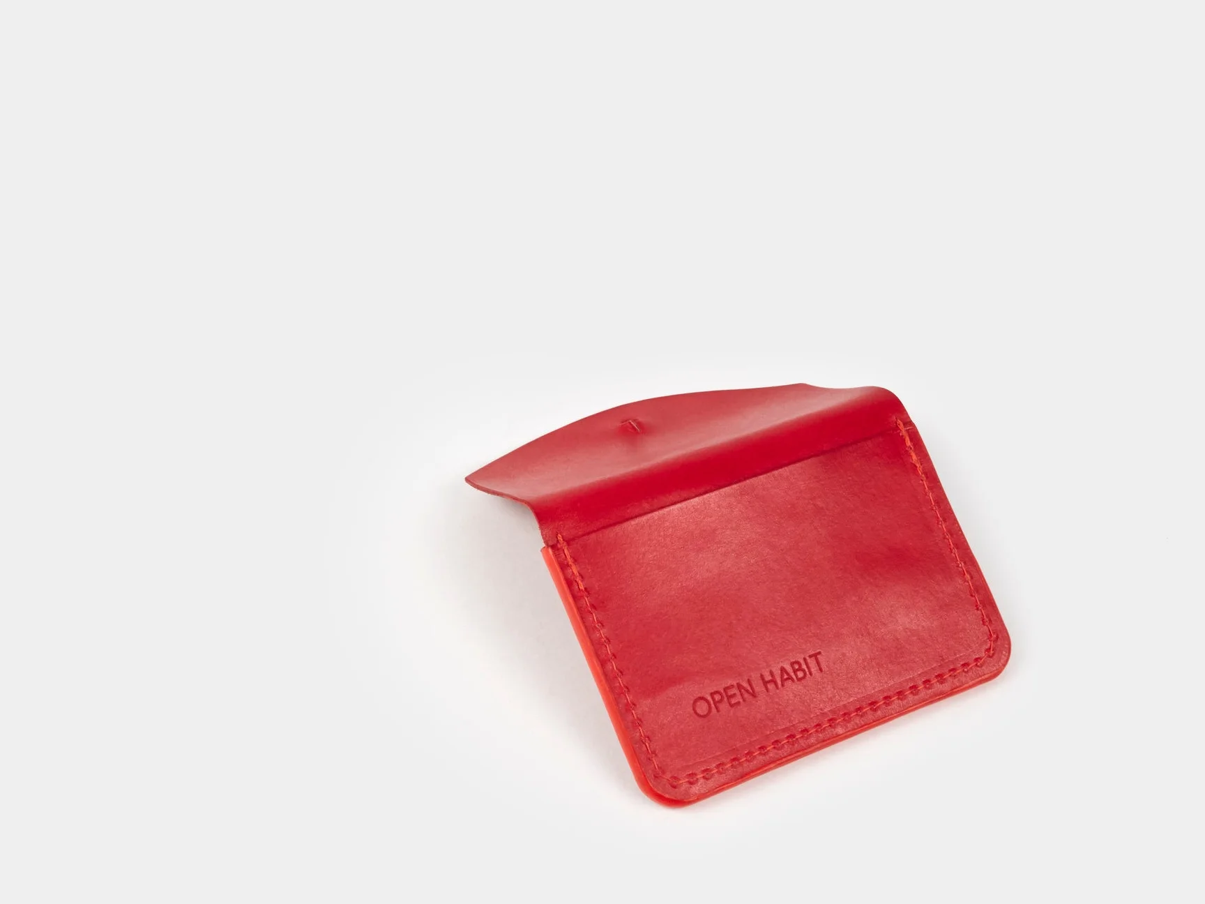 Round_Card_Wallet-Red-Back.jpg