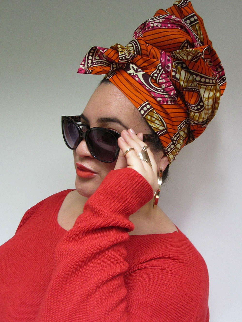 Sunglasses are an absolute essential when styling a shoot - these make marvellous accessories and add value to any photoshoot when used effectively. 