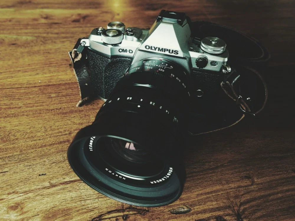 Voigtlander-Nokton-MFT-Lens-17_5mm_F0_95.jpg