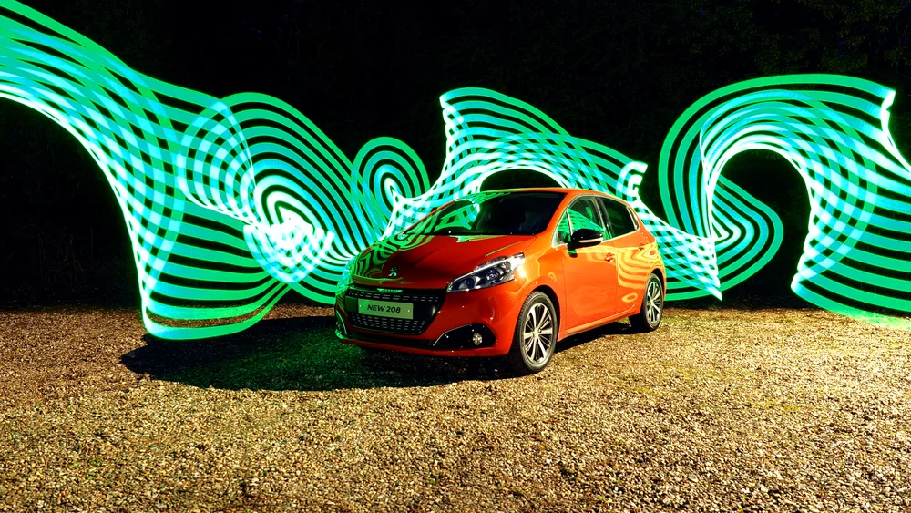 Peugeot - New 208 - Light Painting