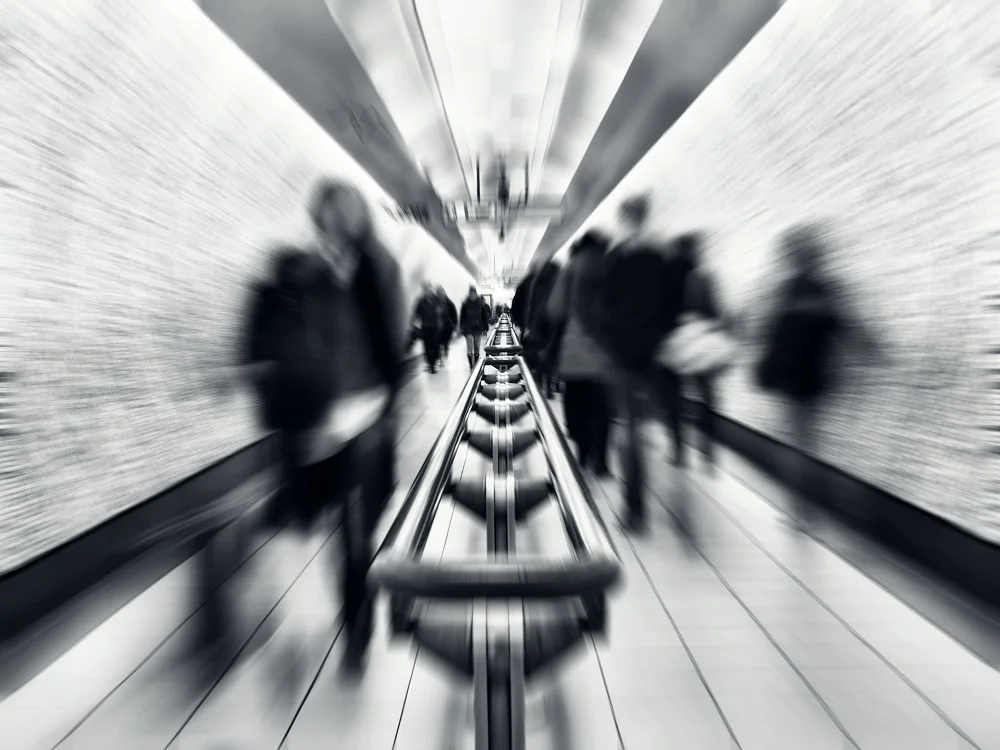 photos-on-the-london-underground-6.jpg