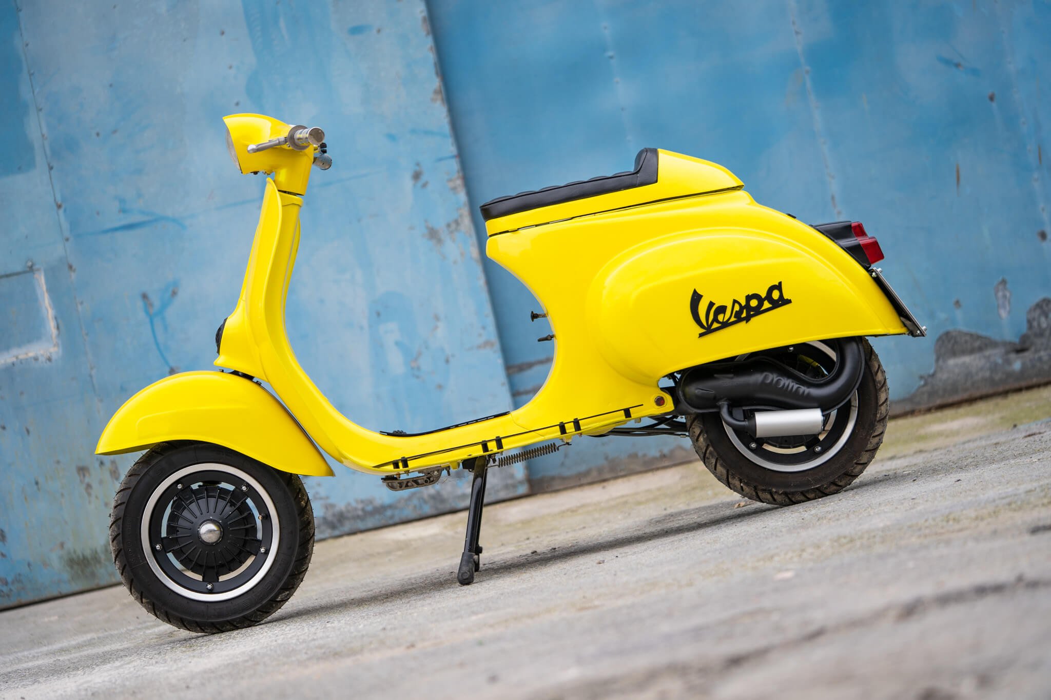 vespa-lambretta-scooter-photographer-uk-16.jpg