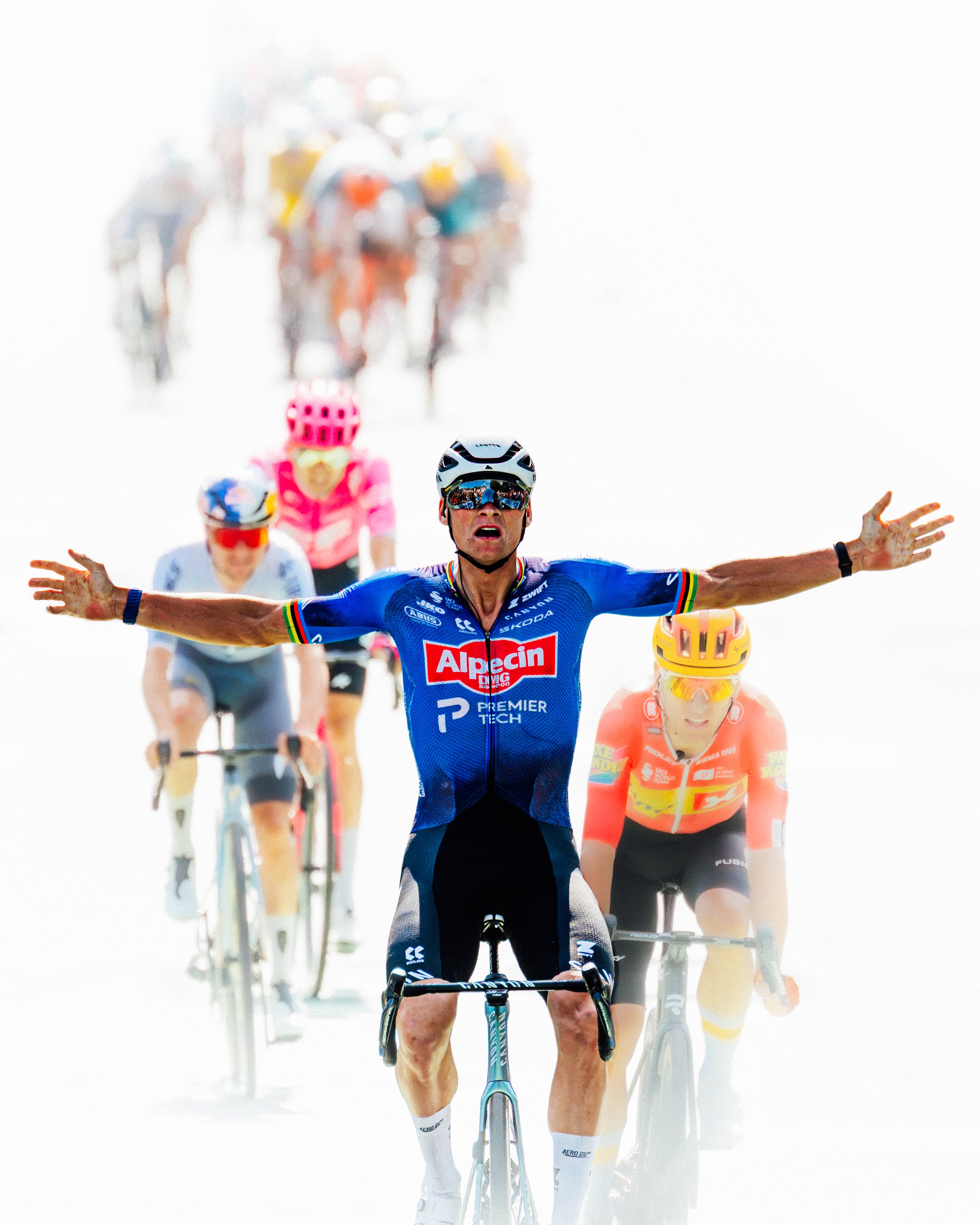 cyclingimages-tdf2026-Stage 9-830965.JPG