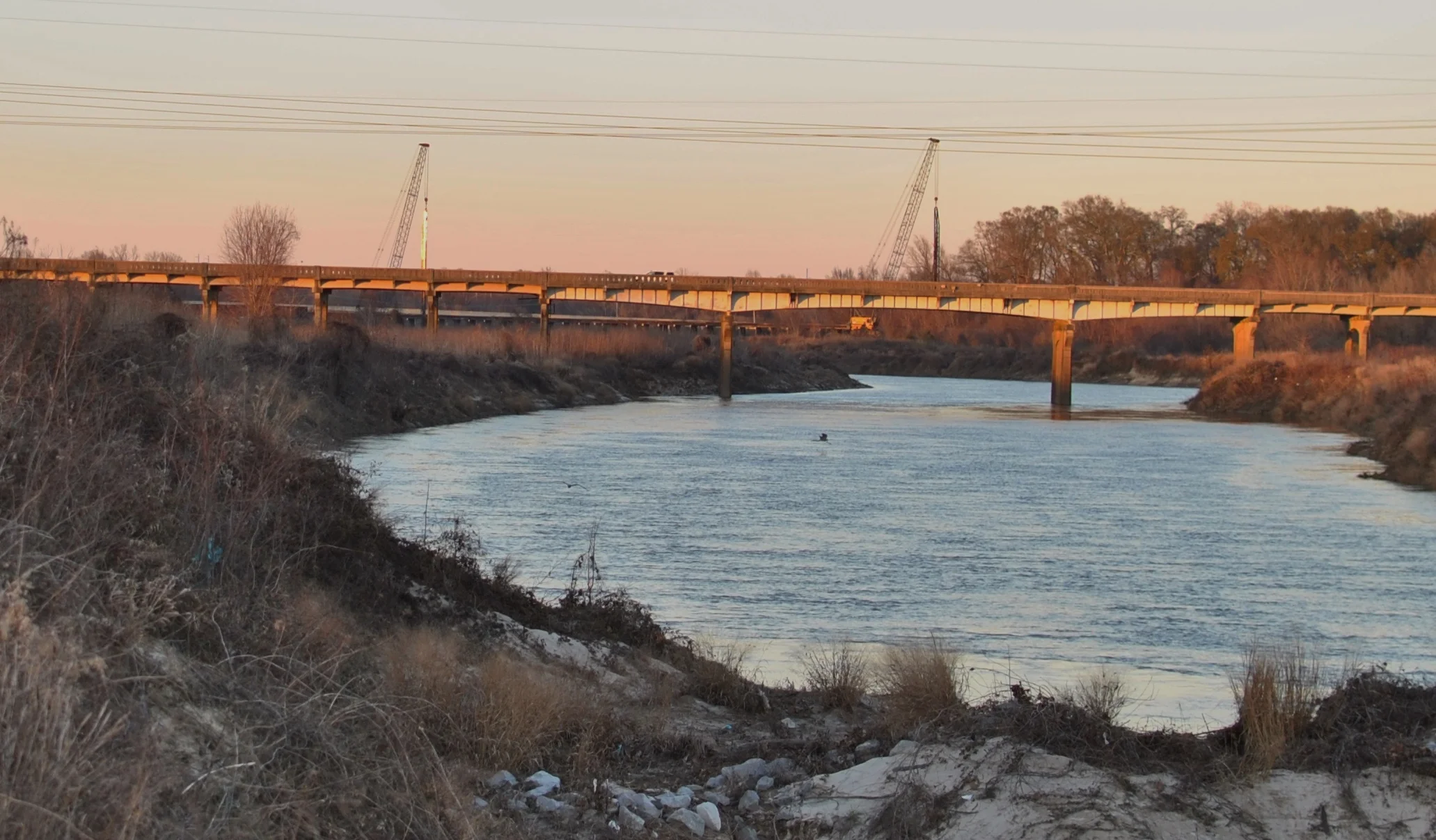 EXCLUSIVE! CAPTURED ON FILM: PEARL RIVER MONSTER