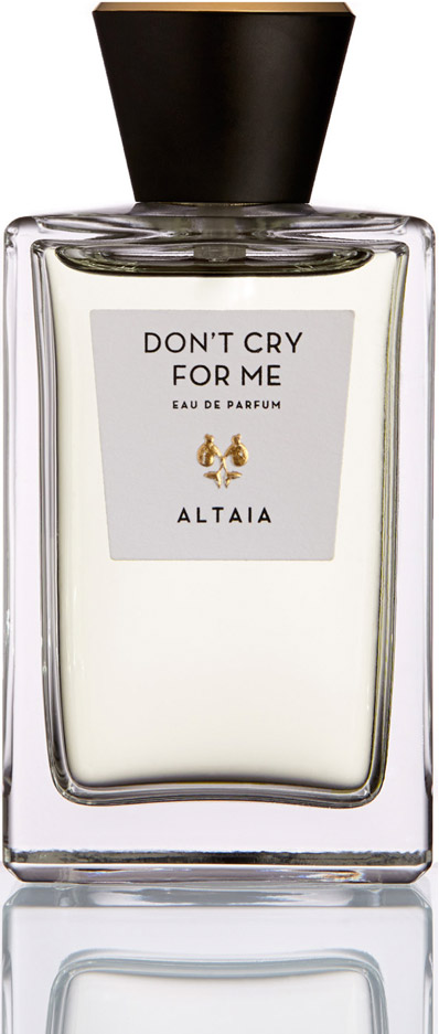 We get that smell is highly subjective. But if you don’t mind smelling like a jasmine filled summer night, we think you’ll love this.