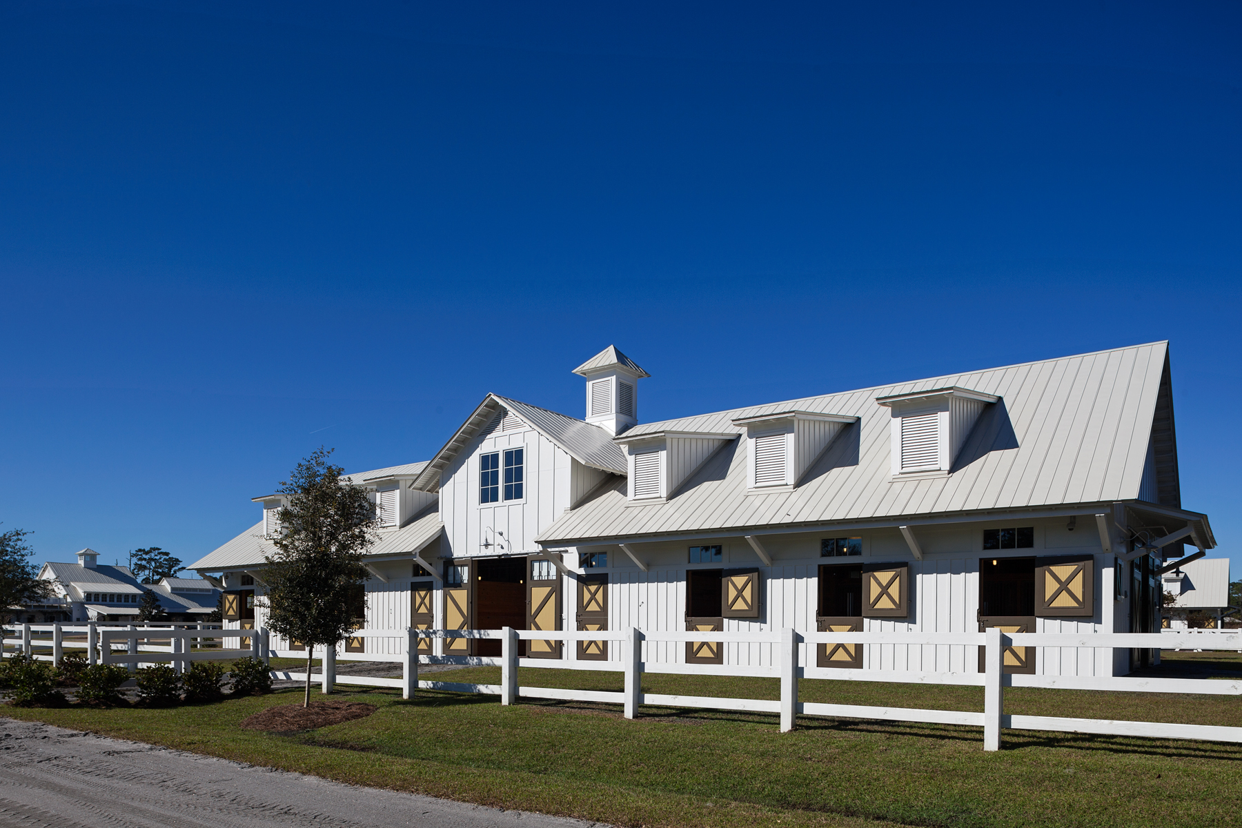 7-SCAD Equest - end facade.jpg