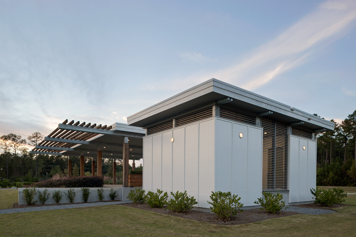 10 - SCAD pavilion - rear.jpg