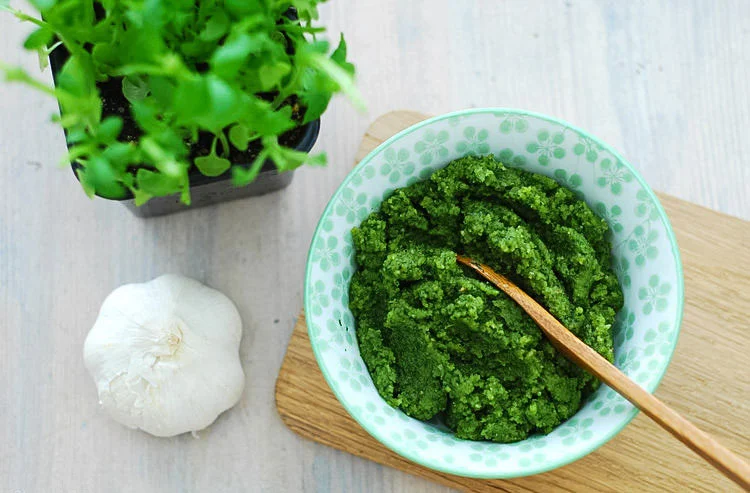 pesto-1-web.jpg